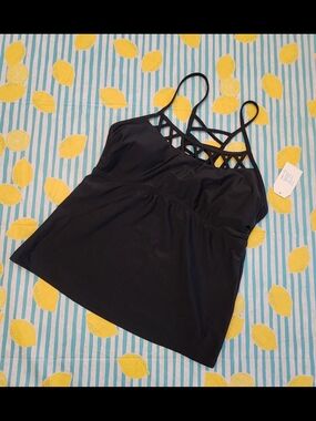 Time And Tru Women's Black Tankini Swim Top M (8-10)